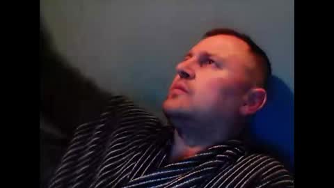 Snapshot of willywinkwer chatting on 04/10/26, 03:01 willywinkwer online show from 04/10/26, 03:01