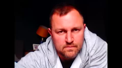 Snapshot of willywinkwer chatting on 04/19/26, 03:00 willywinkwer online show from 04/19/26, 03:00