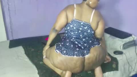 Snapshot of wilmaassylum chatting on 09/21/25, 06:04 wilmaassylum online show from 09/21/25, 06:04