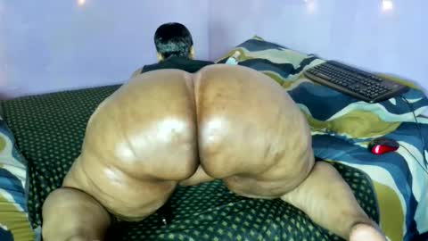 Snapshot of wilmaassylum chatting on 11/21/25, 07:18 wilmaassylum online show from 11/21/25, 07:18