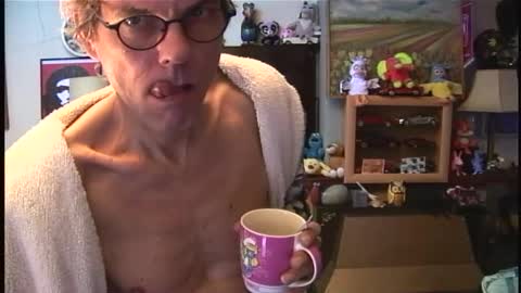 Wimpie online show from 10/21/25, 08:09