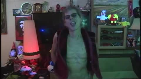 Wimpie online show from 10/27/25, 05:11