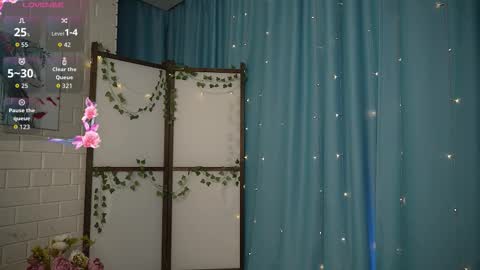 Winaria online show from 10/14/25, 04:35