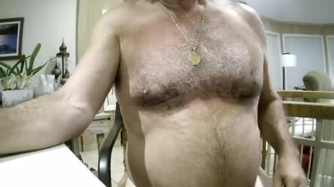 Snapshot of winedog2020 chatting on 06/14/26, 02:35 Gundja Man online show from 06/14/26, 02:35