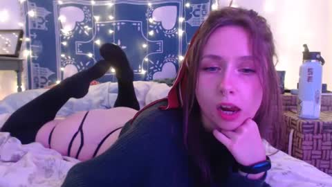 Eevie online show from 12/16/24, 05:38