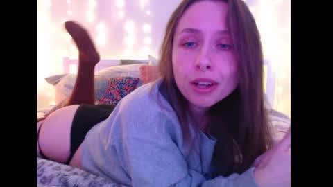 Eevie online show from 01/13/25, 02:39