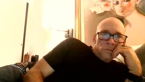 Snapshot of wingnutt765733498294 chatting on 04/11/26, 05:45 wingnutt765733498294 online show from 04/11/26, 05:45