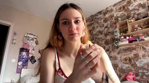 Snapshot of winifredfeuerstein chatting on 05/03/26, 08:20 Alya online show from 05/03/26, 08:20