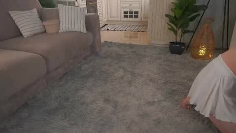 Snapshot of winnieriedesel chatting on 06/22/26, 03:08 Lillian online show from 06/22/26, 03:08