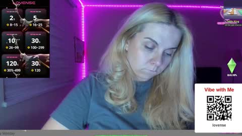 Snapshot of winter_miracle chatting on 12/02/25, 05:46 Winter Miracle online show from 12/02/25, 05:46