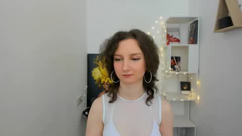 Amber online show from 02/11/25, 02:14