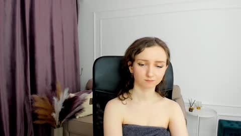Amber online show from 02/23/25, 04:35