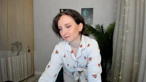Amber online show from 03/06/25, 01:16