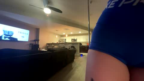 Winter rayne online show from 10/30/25, 01:07