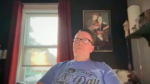 Snapshot of wintyr chatting on 09/26/25, 10:36 wintyr online show from 09/26/25, 10:36