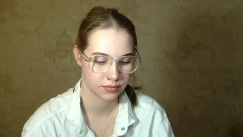 Snapshot of wira_witch chatting on 01/11/25, 04:25 wira_witch online show from 01/11/25, 04:25