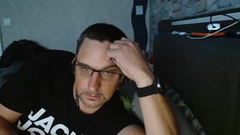 Snapshot of wirzwei8883 chatting on 09/14/25, 02:38 Dirty online show from 09/14/25, 02:38