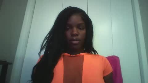 Snapshot of wishhwashy22 chatting on 09/08/25, 06:51 Chanel online show from 09/08/25, 06:51