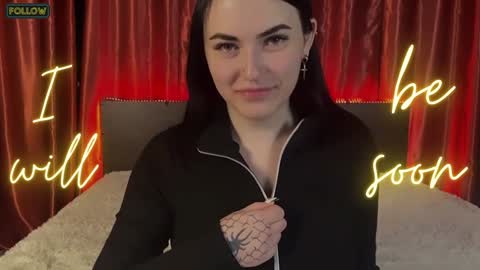 Kira online show from 12/08/24, 07:26