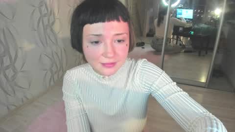 Snapshot of witches_curves chatting on 12/14/24, 07:46 Nemo online show from 12/14/24, 07:46