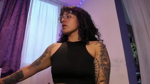     Luna Violeta  A r t i s t  online show from 12/27/24, 10:48