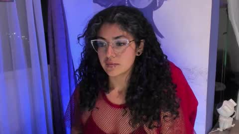 Snapshot of witchofhearts chatting on 11/30/25, 01:09 Luna Violeta A r t i s t online show from 11/30/25, 01:09