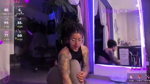     Luna Violeta  A r t i s t  online show from 06/14/26, 02:24