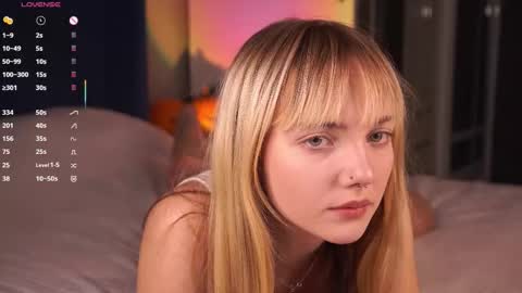 Snapshot of with_my_bae chatting on 11/03/25, 07:26 Hollis online show from 11/03/25, 07:26