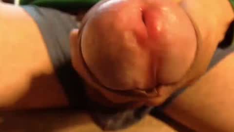 Snapshot of withbothhandsplease chatting on 11/07/25, 06:52 Mater online show from 11/07/25, 06:52