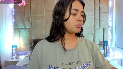 Andrea  online show from 02/04/25, 04:05