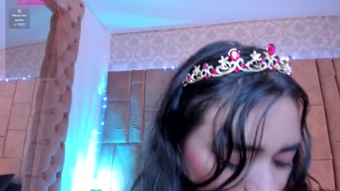 Andrea  online show from 02/18/25, 06:59