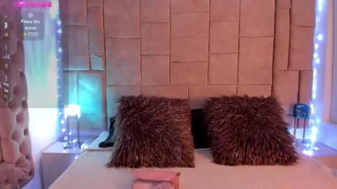 Andrea  online show from 02/19/25, 04:01