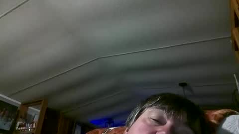 Snapshot of wldlife chatting on 09/23/25, 01:19 wldlife online show from 09/23/25, 01:19