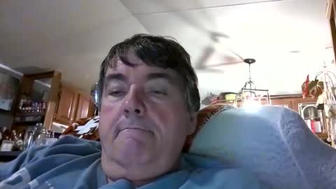 Snapshot of wldlife chatting on 10/12/25, 10:42 wldlife online show from 10/12/25, 10:42