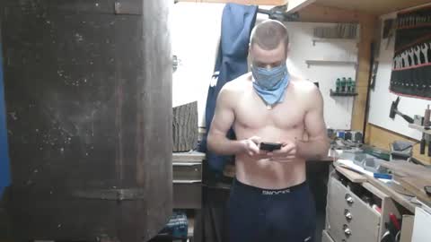 wolf021221 online show from 12/21/25, 03:08