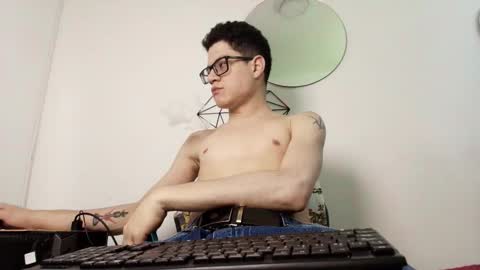  W O L F  online show from 09/20/25, 11:33