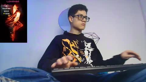  W O L F  online show from 09/24/25, 11:46