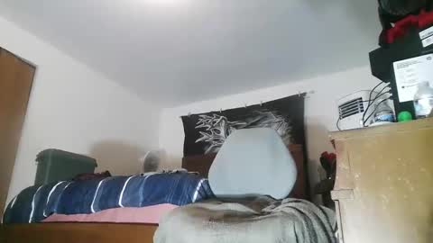 Snapshot of wolfman79 chatting on 03/10/26, 11:15 wolfman79 online show from 03/10/26, 11:15