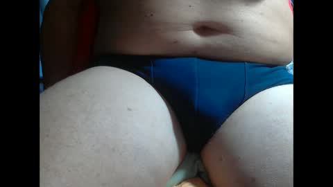 Snapshot of wolfoerl chatting on 09/17/25, 02:19 wolfoerl online show from 09/17/25, 02:19