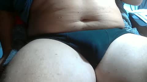 Snapshot of wolfoerl chatting on 10/12/25, 12:37 wolfoerl online show from 10/12/25, 12:37