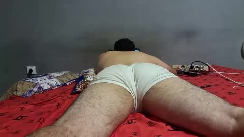 Snapshot of wolfrot chatting on 10/24/25, 04:53 wolf boy online show from 10/24/25, 04:53