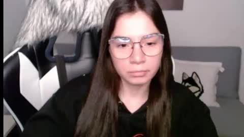 Alex online show from 09/18/25, 02:35