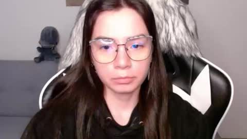 Alex online show from 11/23/25, 02:11