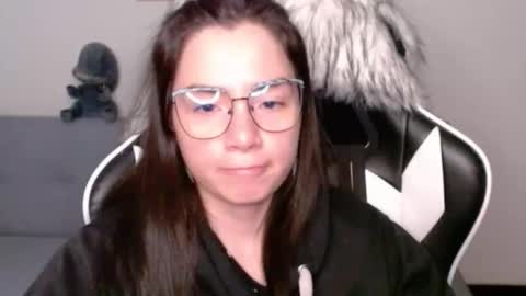 Alex online show from 11/25/25, 02:22