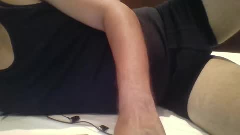 Snapshot of wolfylatinoplayfull chatting on 02/15/25, 09:26 wolfylatinoplayfull online show from 02/15/25, 09:26