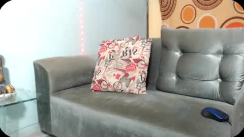 Snapshot of wonderfullight chatting on 12/03/24, 10:39 SHENIEL RODRIGUEZ online show from 12/03/24, 10:39