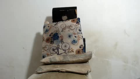 Snapshot of wonderfullight chatting on 01/28/25, 09:30 SHENIEL RODRIGUEZ online show from 01/28/25, 09:30