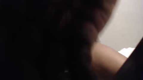 Snapshot of wonderfullight chatting on 10/21/25, 10:54 SHENIEL RODRIGUEZ online show from 10/21/25, 10:54