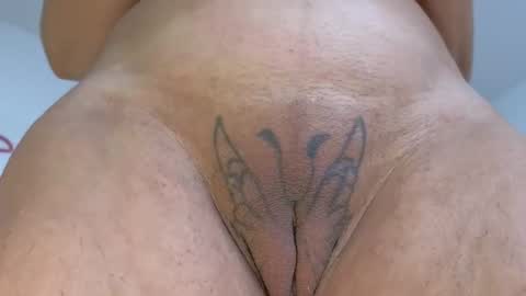 Snapshot of wondergirl_68 chatting on 09/15/25, 07:52 Wondergirl online show from 09/15/25, 07:52