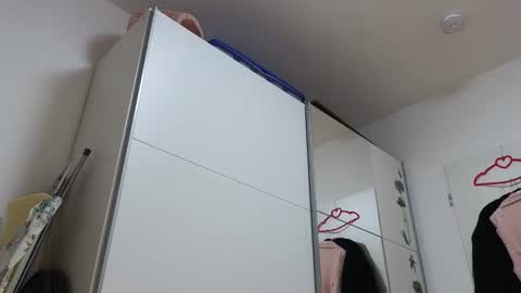 Snapshot of wondergirl_68 chatting on 11/01/25, 08:38 Wondergirl online show from 11/01/25, 08:38